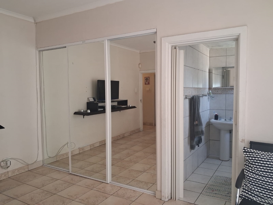 To Let 3 Bedroom Property for Rent in Chiselhurst Eastern Cape